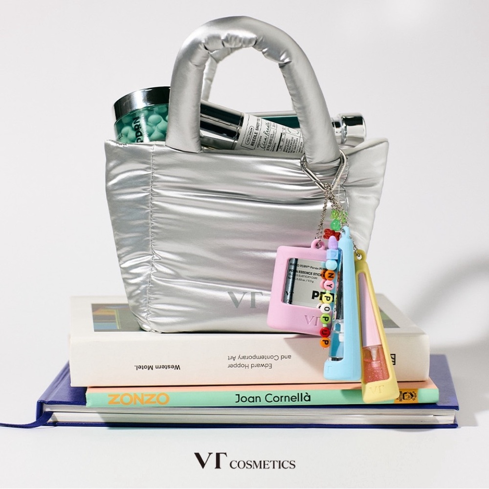 VT Cosmetics limited edition mini silver puffer tote bag set
